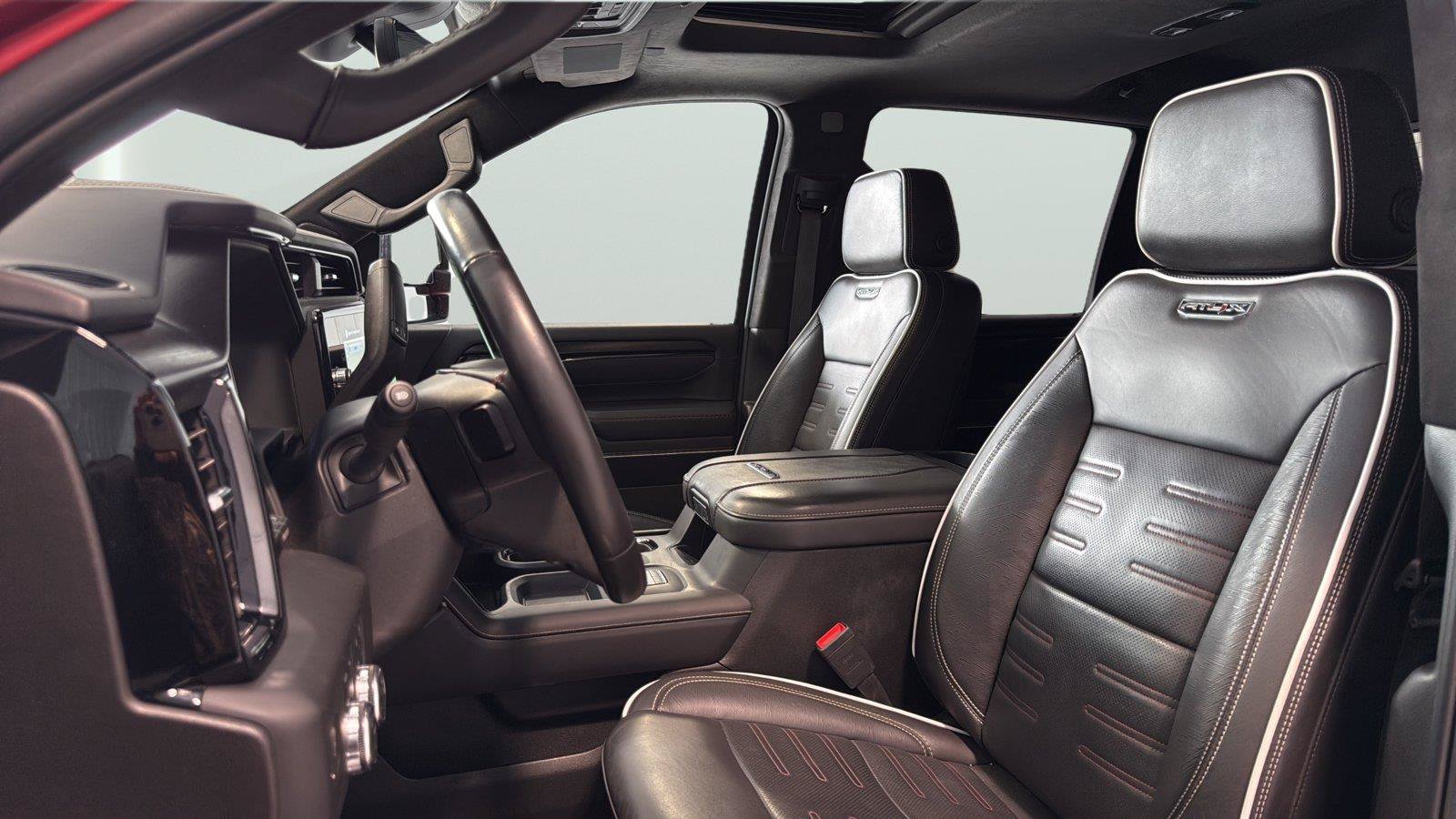Used 2025 GMC Sierra 2500 AT4X AWD/4WD image 10