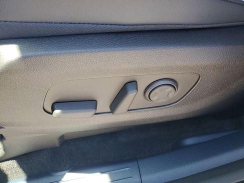 New 2026 Kia Carnival SX Prestige FWD image 7