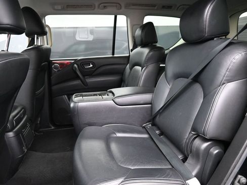 Used 2021 INFINITI QX80 Luxe w/ Cargo Package image 31