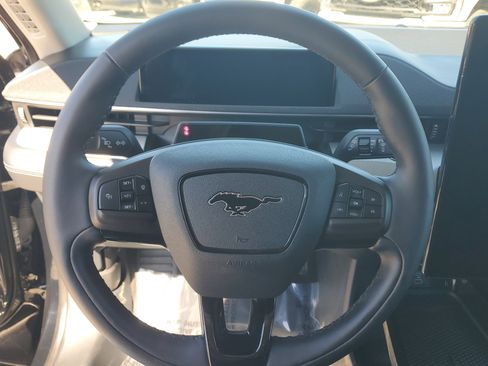 Used 2023 Ford Mustang Mach-E Select image 21