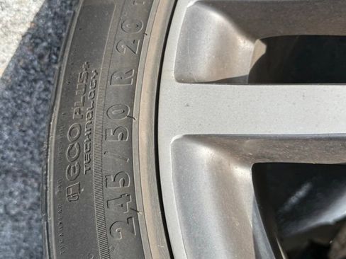 Used 2017 Honda Pilot Touring image 9