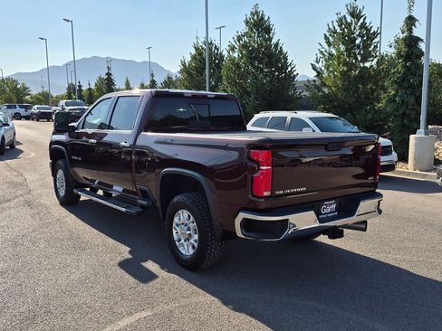 Used 2024 Chevrolet Silverado 2500 LTZ w/ LTZ Plus Package AWD/4WD image 5