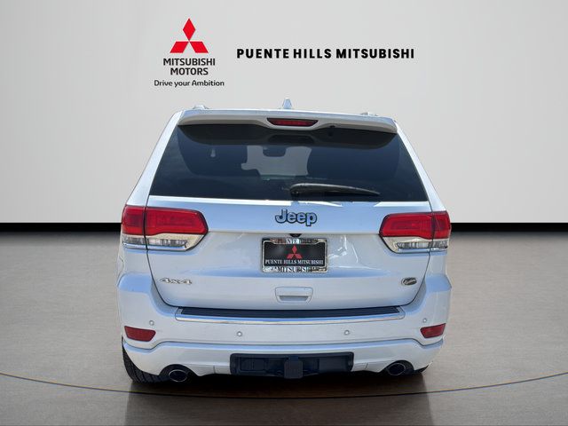 Used 2017 Jeep Grand Cherokee Overland w/ Jeep Active Safety Group AWD/4WD image 6