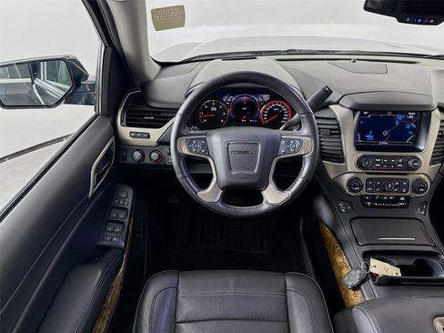 Used 2016 GMC Yukon XL Denali w/ Open Road Package AWD/4WD image 2