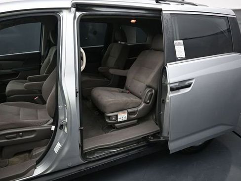 Used 2015 Honda Odyssey LX image 26