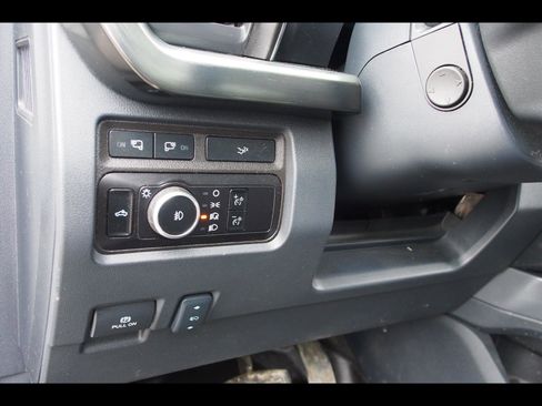 Used 2024 Ford F350 Lariat w/ Chrome Package image 21