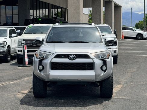 Used 2018 Toyota 4Runner SR5 Premium AWD/4WD image 28