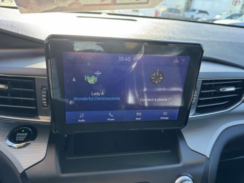 Used 2020 Ford Explorer XLT w/ Equipment Group 202A image 31