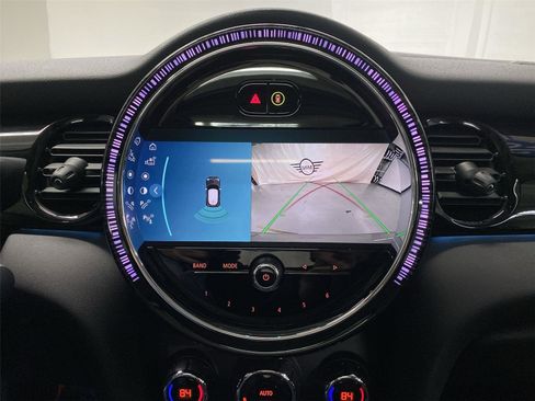 Used 2023 MINI Cooper 2-Door Hardtop image 28