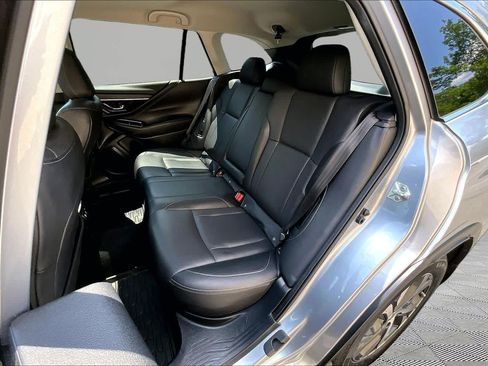 Used 2022 Subaru Outback Limited AWD/4WD image 21