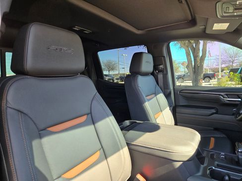 Certified 2024 GMC Sierra 1500 AT4 w/ Technology Package image 32