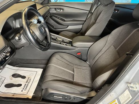 Used 2023 Honda Accord Sport image 19