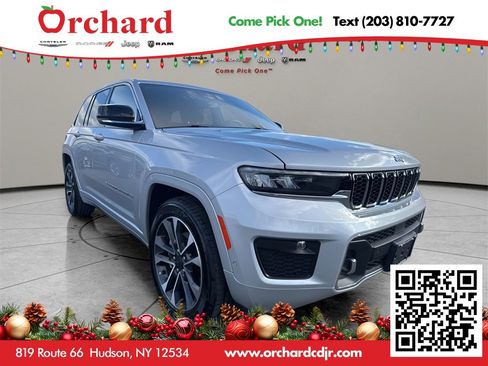 Used 2022 Jeep Grand Cherokee Overland image 1