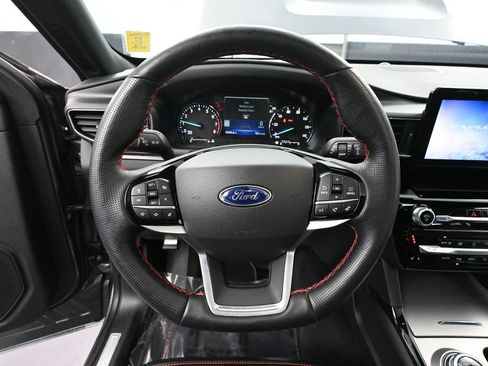 Used 2022 Ford Explorer ST-Line w/ Class IV Trailer Tow Package image 26
