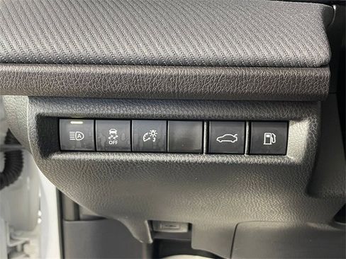Used 2025 Toyota Camry SE w/ Multimedia Upgrade Package image 13