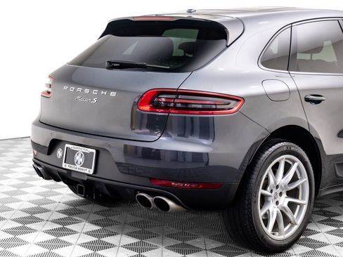 Used 2017 Porsche Macan S image 36