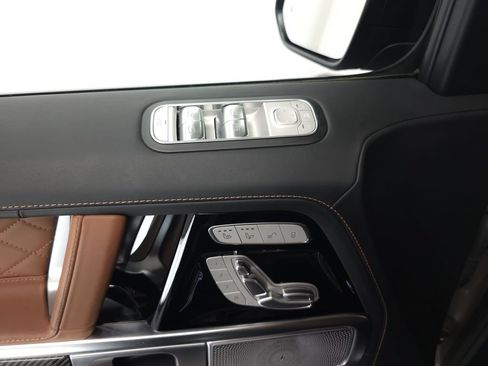 Used 2025 Mercedes-Benz G 580 w/ EQ Technology image 6