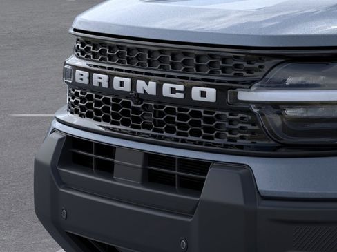 New 2025 Ford Bronco Sport Outer Banks w/ Outer Banks Tech Package+ AWD/4WD image 39