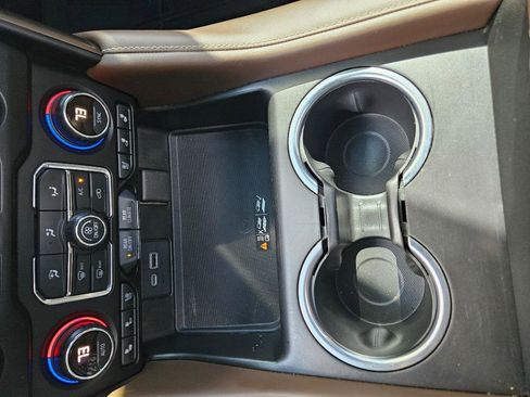 Used 2021 Chevrolet Tahoe High Country w/ Premium Package image 54