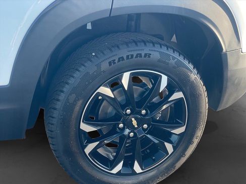 Used 2023 Chevrolet TrailBlazer LT AWD/4WD image 26