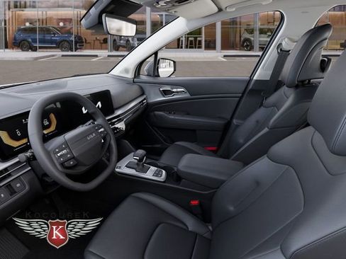 New 2026 Kia Sportage EX w/ EX Panorama Roof Package image 17