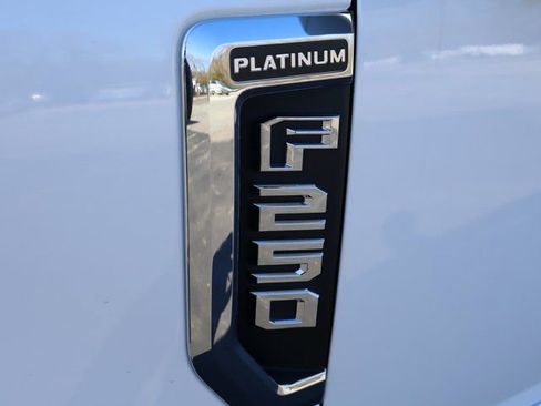 Used 2022 Ford F250 Platinum image 50