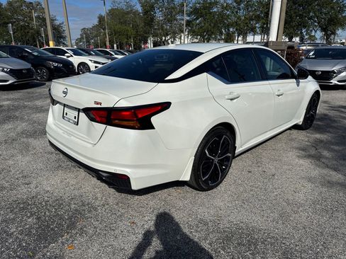 New 2025 Nissan Altima 2.5 SR image 6