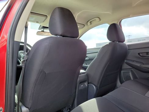 Used 2025 Nissan Sentra SV image 12