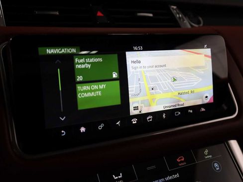 Used 2022 Land Rover Range Rover Sport HST image 31