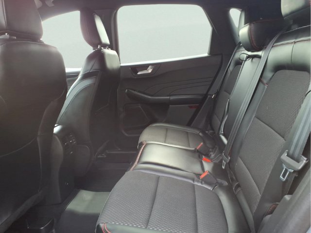 Certified 2023 Ford Escape ST-Line w/ Tech Pack #1 AWD/4WD image 8