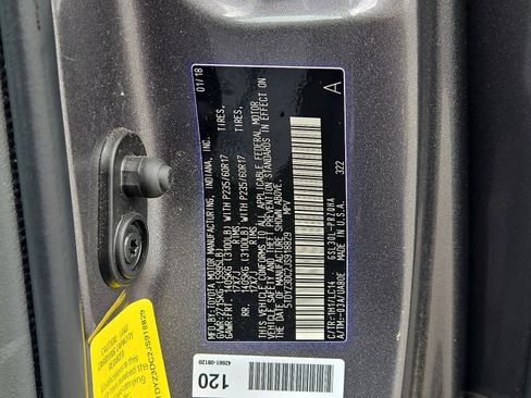 Used 2018 Toyota Sienna XLE FWD image 29