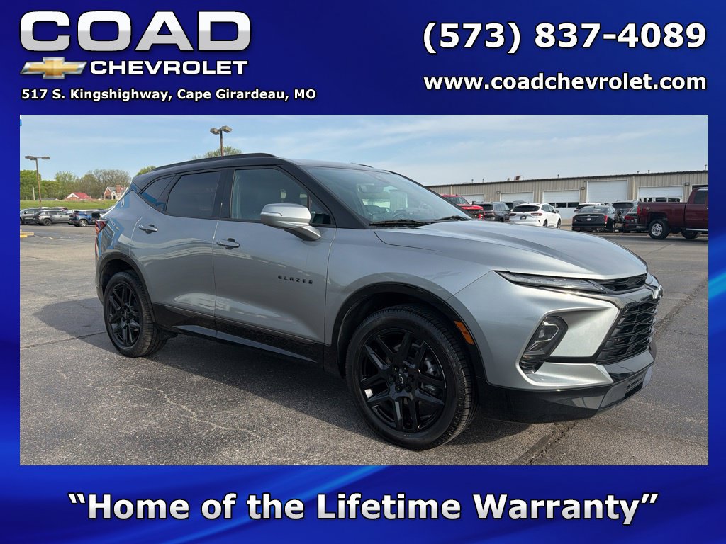 Used 2023 Chevrolet Blazer RS w/ Driver Confidence II Package FWD image 1