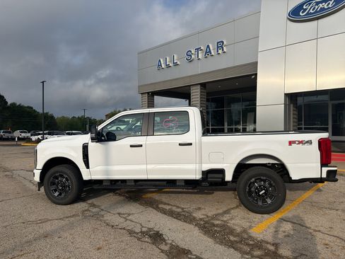 New 2026 Ford F250 XL AWD/4WD image 8
