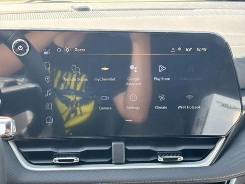 New 2026 Chevrolet Equinox LT w/ Convenience Package II FWD image 16