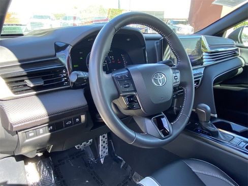 Certified 2025 Toyota Camry SE image 19