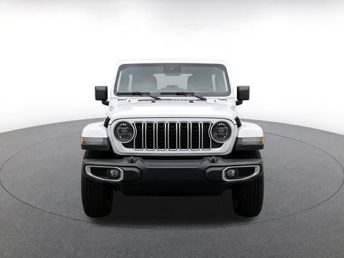 Used 2025 Jeep Wrangler Unlimited Sahara AWD/4WD image 2