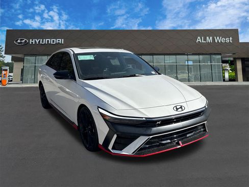 New 2026 Hyundai Elantra N FWD image 4
