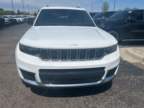 Used 2024 Jeep Grand Cherokee L Laredo w/ Luxury Tech Group I AWD/4WD image 6