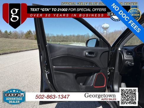 Used 2019 Jeep Compass Trailhawk AWD/4WD image 15