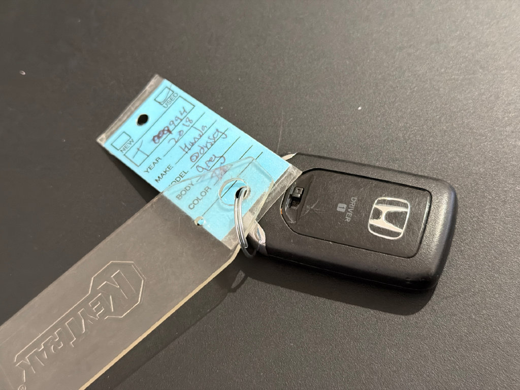 Used 2018 Honda Odyssey Touring image 35