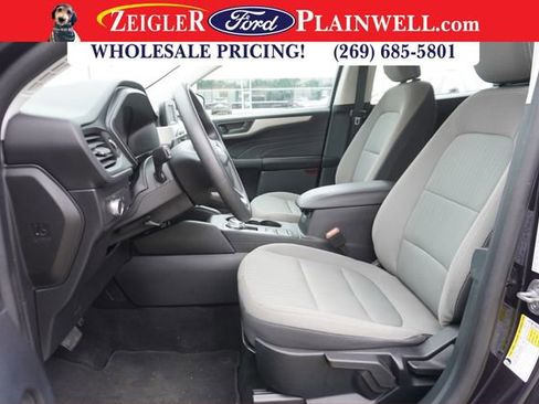 Used 2021 Ford Escape S image 16