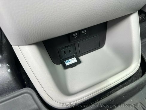 Used 2019 Toyota Highlander Limited Platinum AWD/4WD image 24