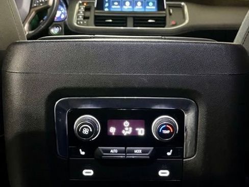 Used 2022 Chevrolet Tahoe High Country image 30