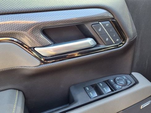 Used 2025 Chevrolet Silverado 1500 ZR2 w/ Technology Package AWD/4WD image 24