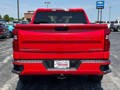 Used 2025 Chevrolet Silverado 1500 Custom AWD/4WD image 4
