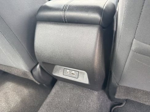 Used 2025 Nissan Altima 2.5 SV FWD image 20