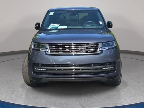 New 2026 Land Rover Range Rover Long Wheelbase SE AWD/4WD image 2