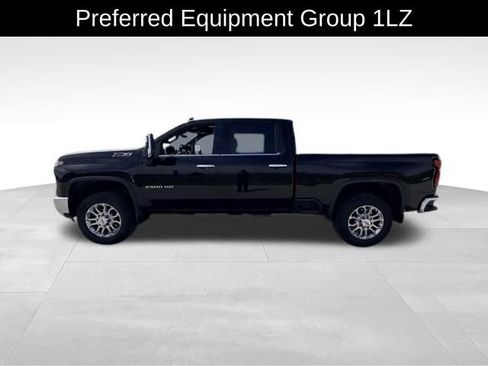 Certified 2024 Chevrolet Silverado 2500 LTZ w/ LTZ Premium Package image 4