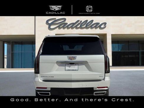Certified 2025 Cadillac Escalade Premium Luxury w/ LPO, Floor Liner Package image 6