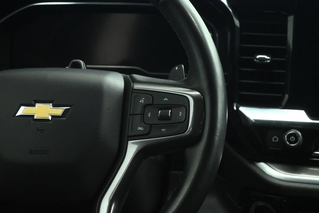 Used 2025 Chevrolet Silverado 1500 High Country w/ Technology Package AWD/4WD image 43